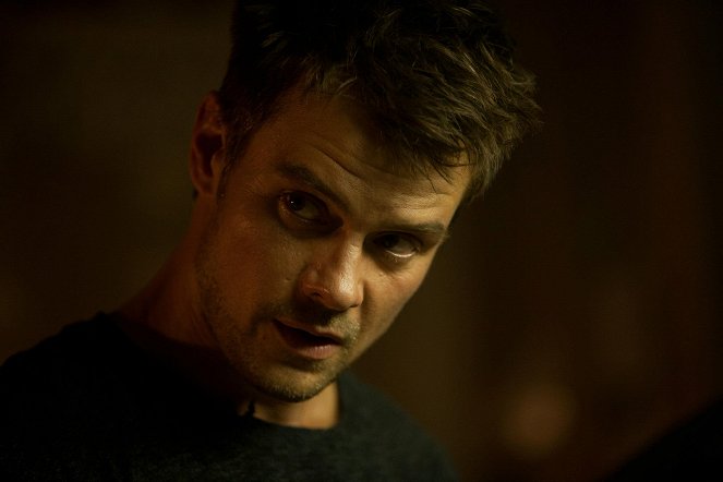 Fire with Fire - Van film - Josh Duhamel