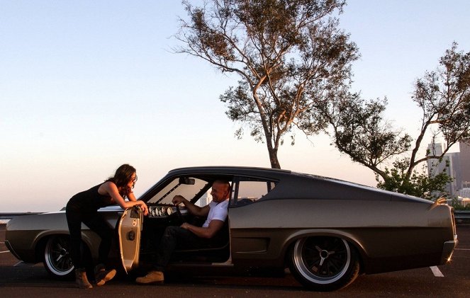 Furious 7 - Photos - Michelle Rodriguez, Vin Diesel