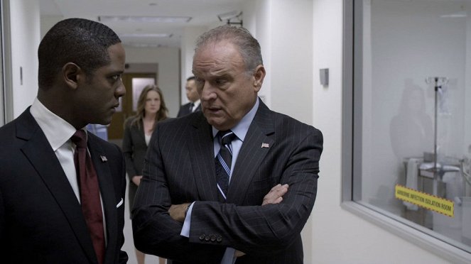 The Event - A Matter of Life and Death - Do filme - Blair Underwood, Bill Smitrovich