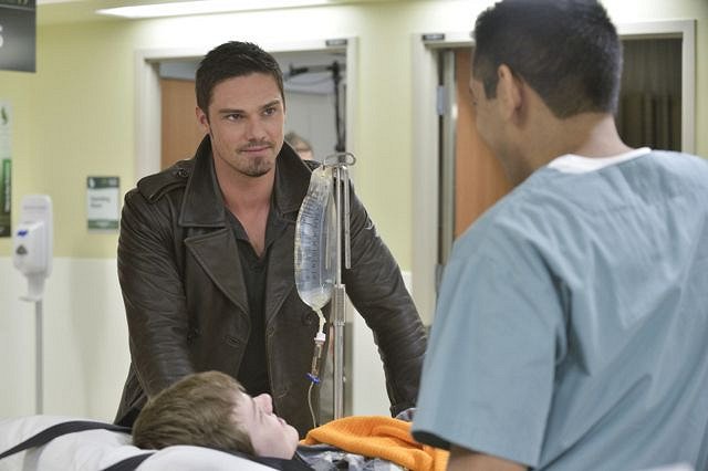Beauty and the Beast - Redemption - Do filme - Jay Ryan