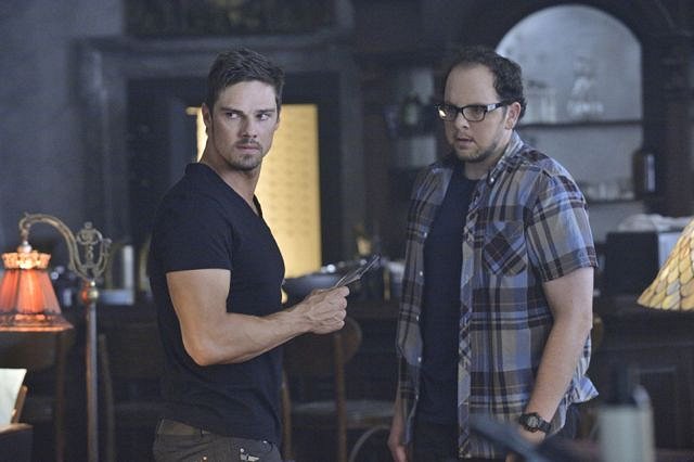 Beauty and the Beast - Qui suis-je ? - Film - Jay Ryan, Austin Basis