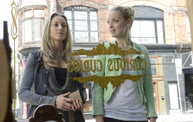 Stratená duša - Season 5 - It's Your Lucky Fae - Z filmu - Zoie Palmer, Rachel Skarsten