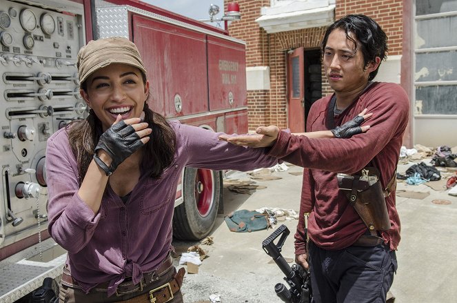 The Walking Dead - Season 5 - Développement personnel - Tournage - Christian Serratos, Steven Yeun
