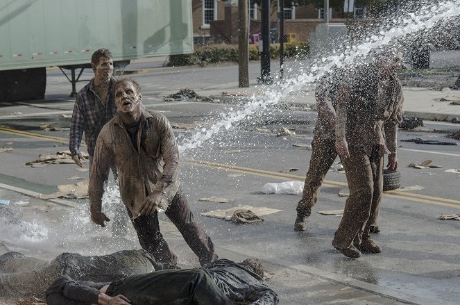 The Walking Dead - Season 5 - Self Help - Photos