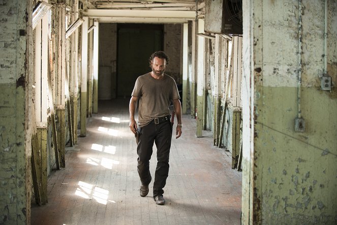 The Walking Dead - Season 5 - Coda - Photos - Andrew Lincoln