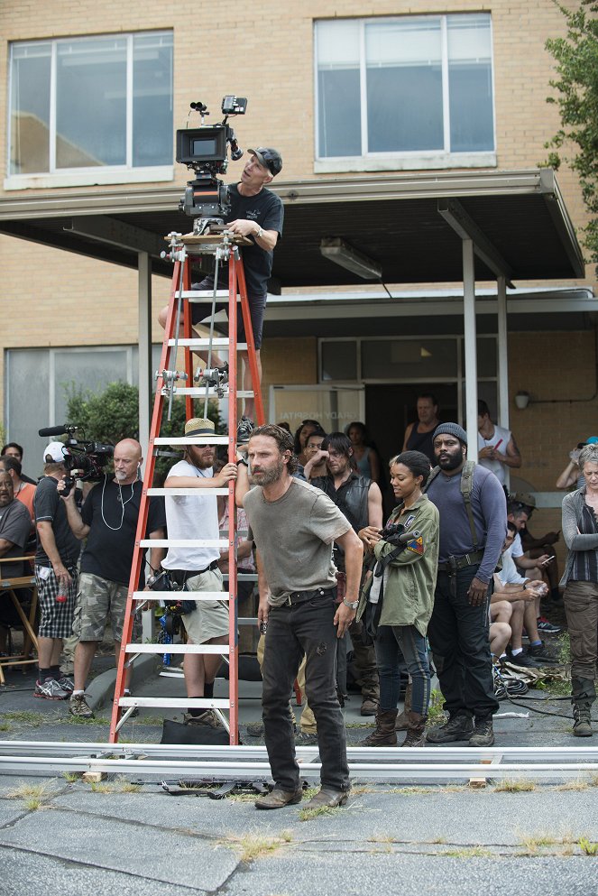 The Walking Dead - Coda - Dreharbeiten - Andrew Lincoln, Norman Reedus, Sonequa Martin-Green, Chad L. Coleman