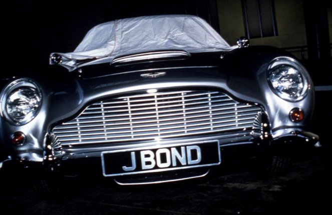 James Bond: Aranyszem - Forgatási fotók