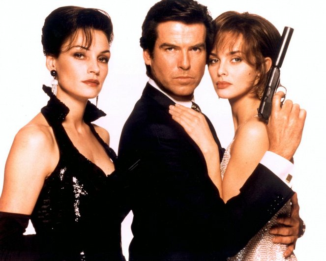 James Bond 007 - GoldenEye - Werbefoto - Famke Janssen, Pierce Brosnan, Izabella Scorupco