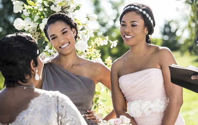 With This Ring - Photos - Brooklyn Sudano, Regina Hall