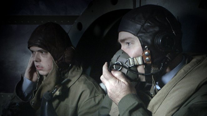 WWII Air Crash Detectives - Kuvat elokuvasta