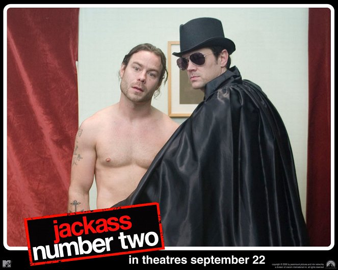 Jackass: Świry w akcji 2 - Lobby karty - Chris Pontius, Johnny Knoxville