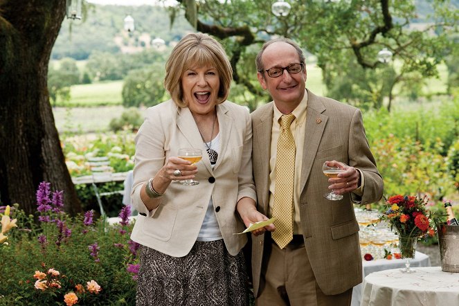 The Five-Year Engagement - Photos - Mimi Kennedy, David Paymer