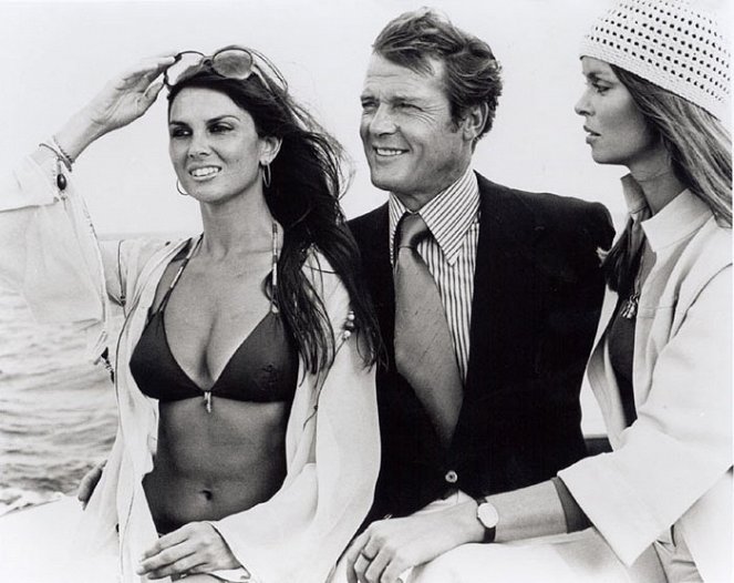 James Bond: Špión, ktorý ma miloval - Z filmu - Caroline Munro, Roger Moore, Barbara Bach