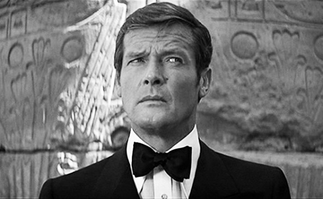 James Bond: Špión, ktorý ma miloval - Z filmu - Roger Moore