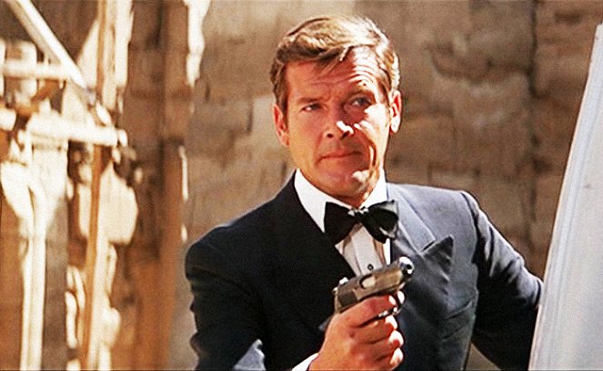 007 - rakastettuni - Kuvat elokuvasta - Roger Moore
