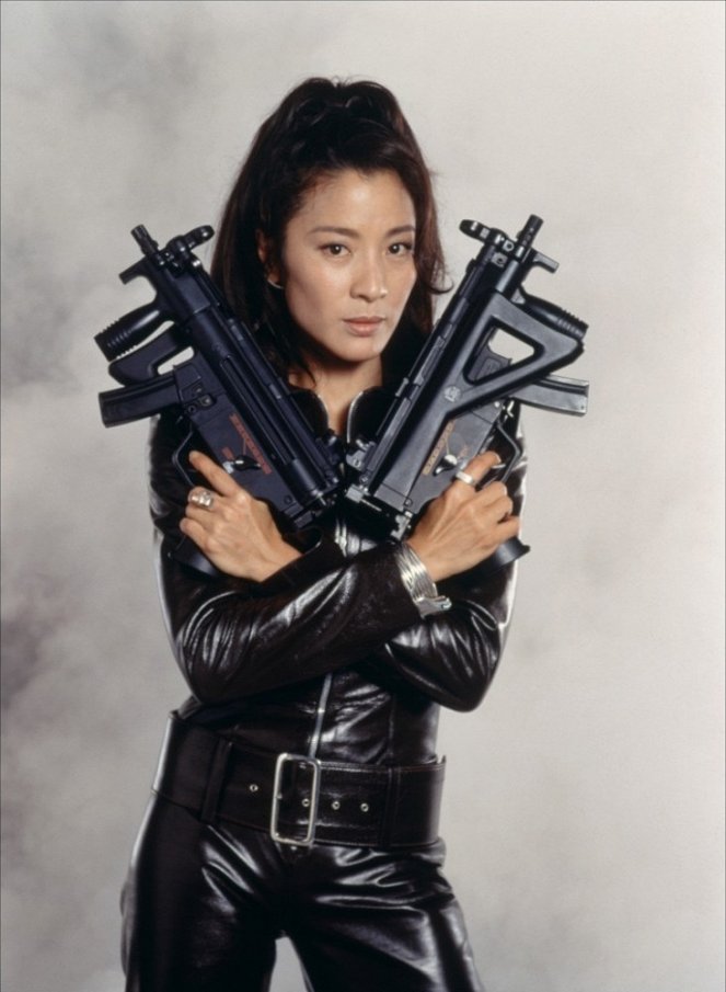 James Bond - Der Morgen stirbt nie - Werbefoto - Michelle Yeoh