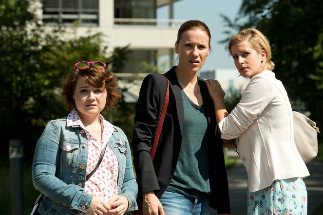 Bettys Diagnose - Allein auf weitem Flur - Z filmu - Carolin Walter, Bettina Lamprecht, Theresa Underberg
