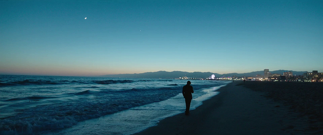 Knight of Cups - Photos
