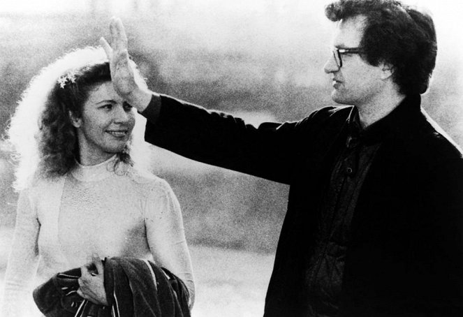 Wings of Desire - Making of - Solveig Dommartin, Wim Wenders