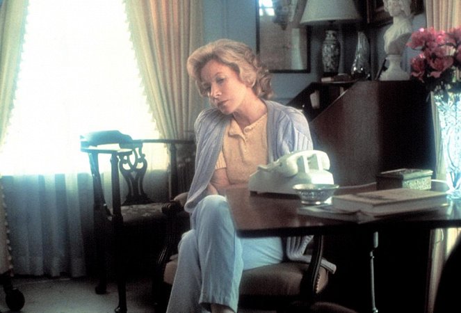 Laços de Ternura - Do filme - Shirley MacLaine