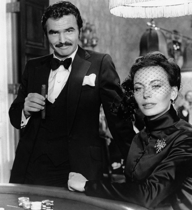 Hra s diamantmi - Z filmu - Burt Reynolds, Lesley-Anne Down