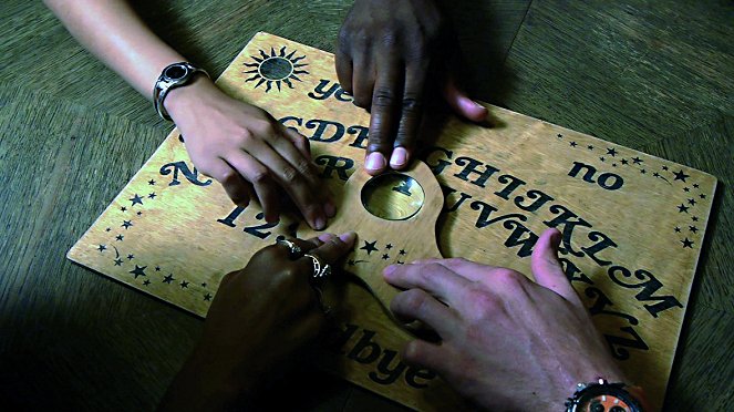 The Ouija Experiment - Z filmu