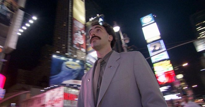 Borat: Podpatrzone w Ameryce, aby Kazachstan rósł w siłę, a ludzie żyli dostatniej - Z filmu - Sacha Baron Cohen