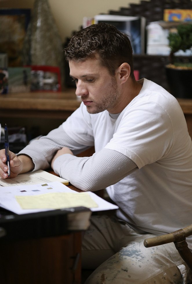 Secrets and Lies - Photos - Ryan Phillippe