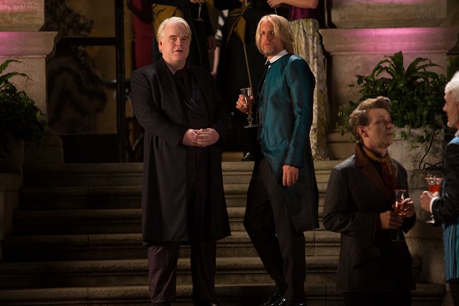 The Hunger Games: Catching Fire - Photos - Philip Seymour Hoffman, Woody Harrelson
