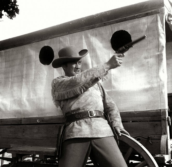 The Gun That Won the West - Filmfotók - Dennis Morgan