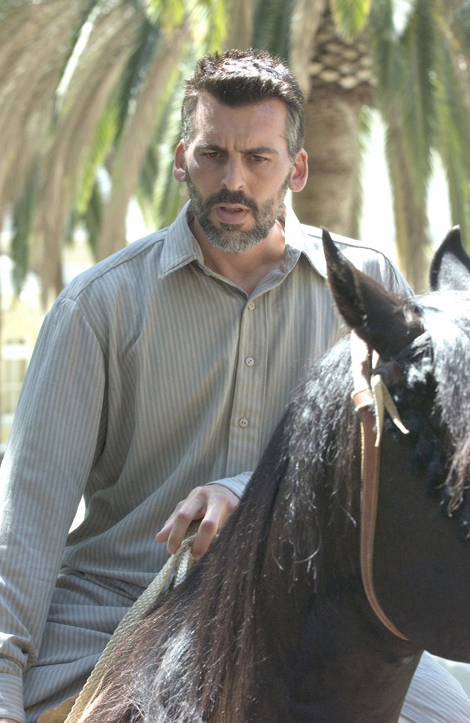 Sleeper Cell - Home - Photos - Oded Fehr