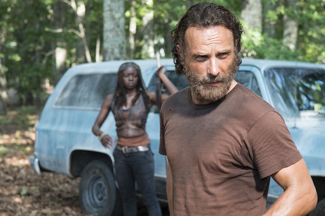 The Walking Dead - What Happened and What's Going On - Photos - Danai Gurira, Andrew Lincoln