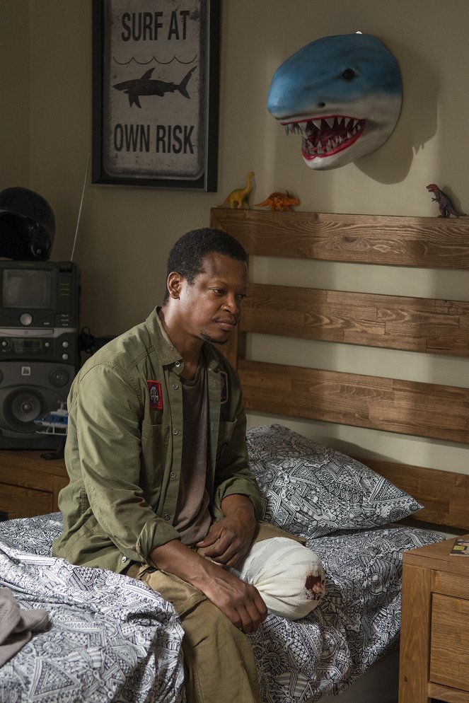 The Walking Dead - Season 5 - What Happened and What's Going On - Photos - Lawrence Gilliard Jr.