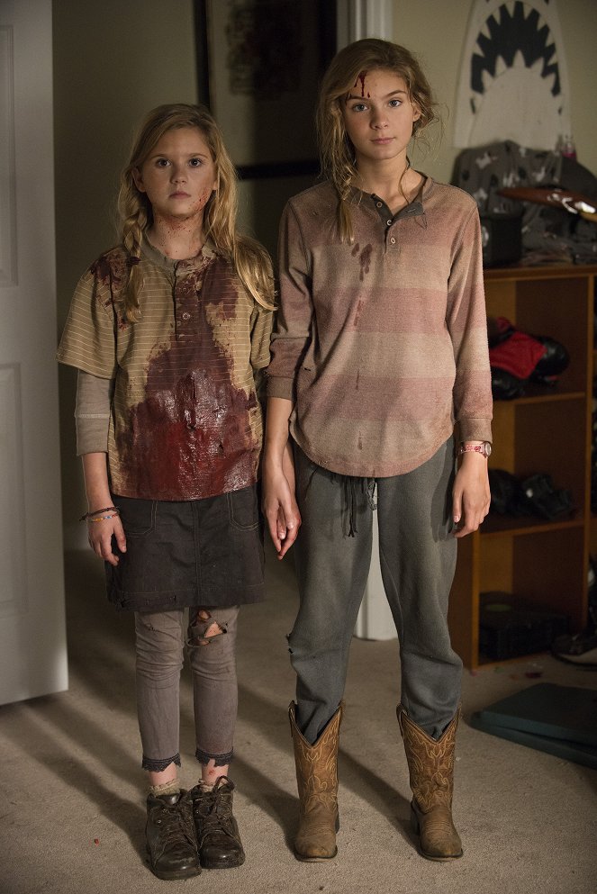 The Walking Dead - What Happened and What's Going On - Van film - Kyla Kenedy, Brighton Sharbino