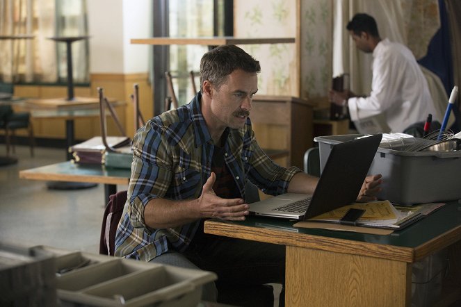 Hledání - Looking for a Plus-One - Z filmu - Murray Bartlett