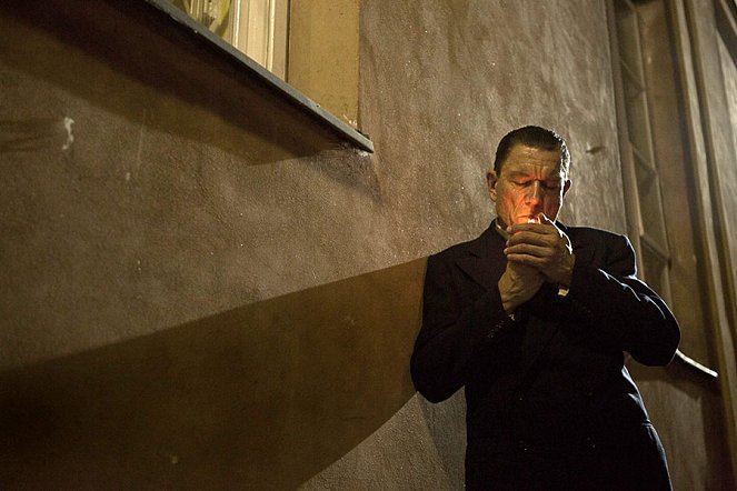 Spies of Warsaw - Filmfotók