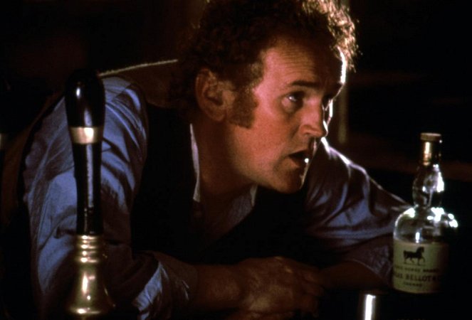 The Englishman Who Went Up a Hill But Came Down a Mountain - Van film - Colm Meaney