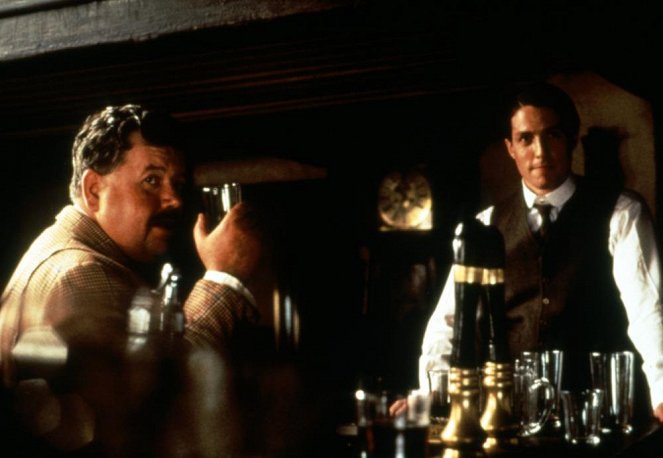 The Englishman Who Went Up a Hill But Came Down a Mountain - Film - Ian McNeice, Hugh Grant
