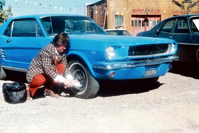Frenos rotos, coches locos - De la película - Kurt Russell
