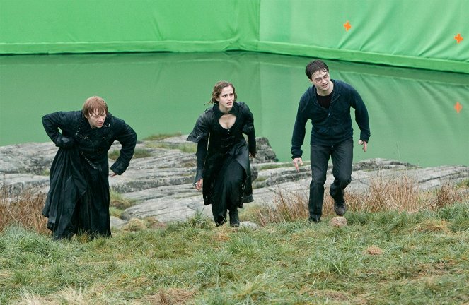 Harry Potter ja kuoleman varjelukset, osa 2 - Kuvat kuvauksista - Rupert Grint, Emma Watson, Daniel Radcliffe