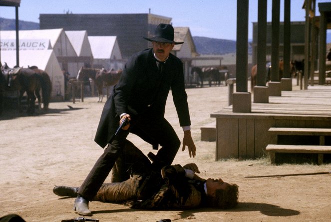 Wyatt Earp - Van film - Kevin Costner