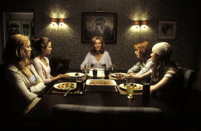 Más allá del odio - De la película - Erika Christensen, Keri Russell, Joan Allen, Alicia Witt, Evan Rachel Wood