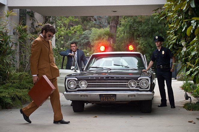 Beépített hiba - Filmfotók - Joaquin Phoenix, Josh Brolin