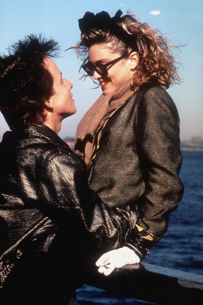 Kétségbeesve keresem Susant - Filmfotók - Robert Joy, Madonna