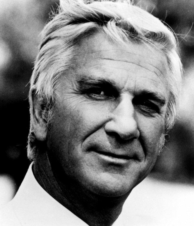 O Homem das Lentes Mortais - Do filme - Leslie Nielsen