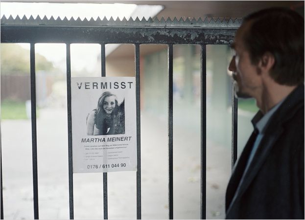 Die Vermissten - Filmfotók - Paula Kroh, André Hennicke