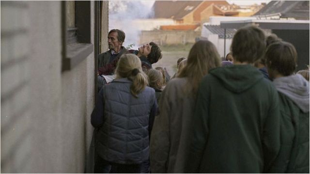 Die Vermissten - De la película - André Hennicke, Luzie Ahrens