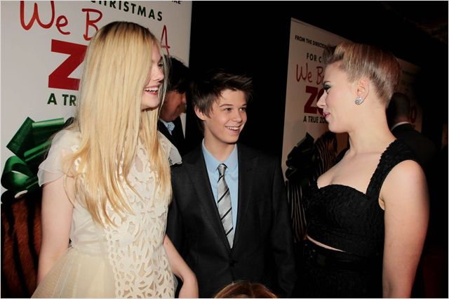We Bought a Zoo - Events - Elle Fanning, Colin Ford, Scarlett Johansson