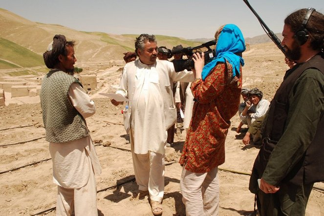 Češi na misi: Po kapkách v Afghánistánu - Kuvat elokuvasta
