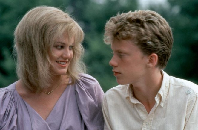 Sixteen Candles - Filmfotók - Haviland Morris, Anthony Michael Hall